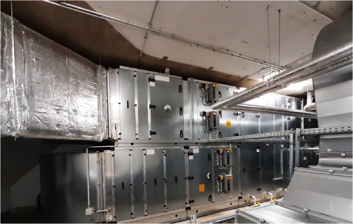 Neue Lüftungszentrale ACR, innenaufgestelltes Gerät