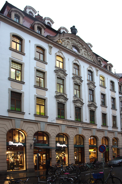 staedtisches kaufhaus